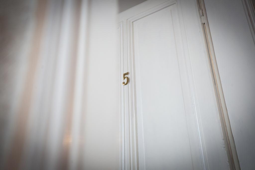 Hotel De La Cité Châlons-en-Champagne Buitenkant foto